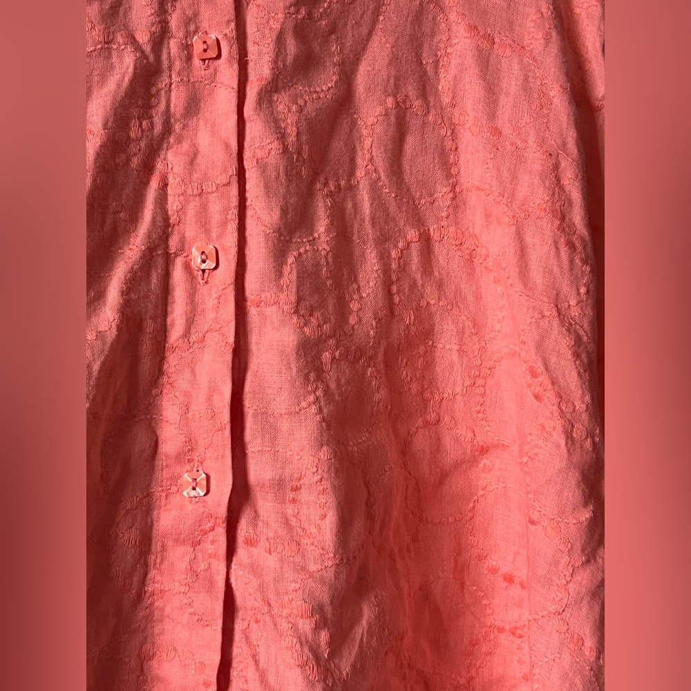 NWOT Dana Buchman Linen Coral Button-Down Shirt W/Embroidery. Size 6/S. - Picture 12 of 15